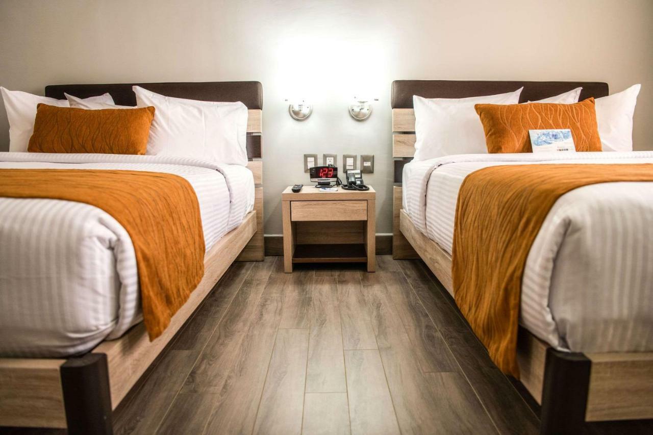 Comfort Inn Ірапуато Екстер'єр фото